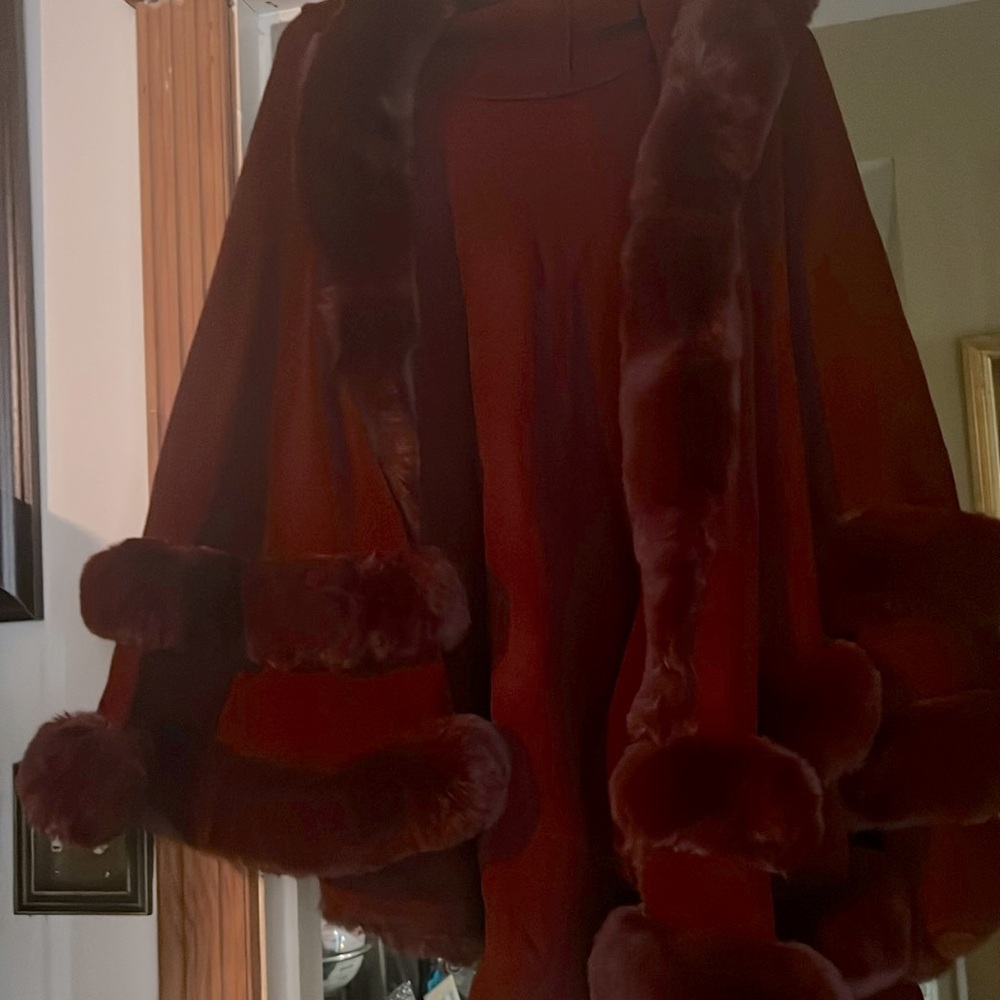 Unbranded faux fur trim kimono cape
